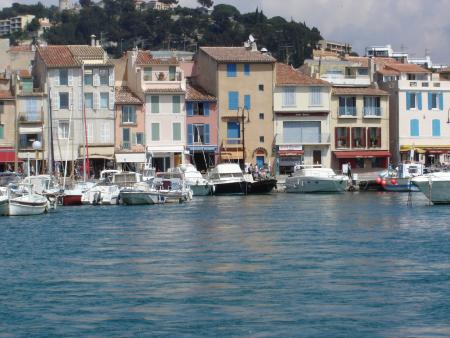 a cassis